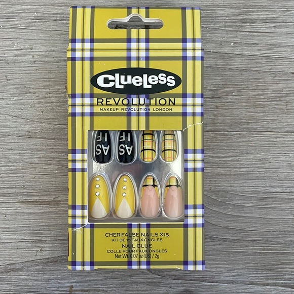Clueless “Cher” Revolution False Nails Kit - Picture 3 of 6